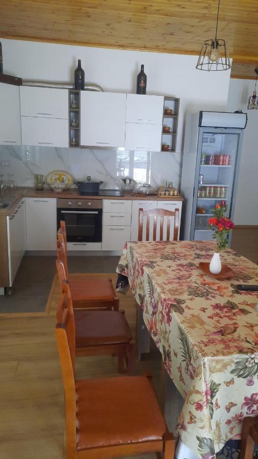 Bujtina Lugina E Vjoses Villa Permet Ngoại thất bức ảnh